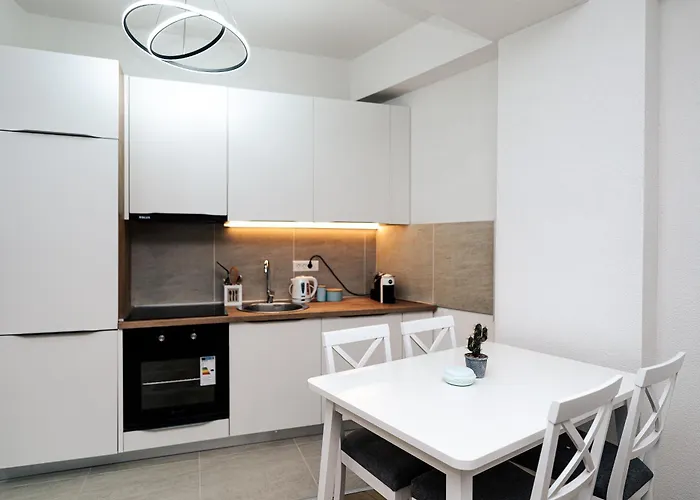 Cozy Retreat Apartment *